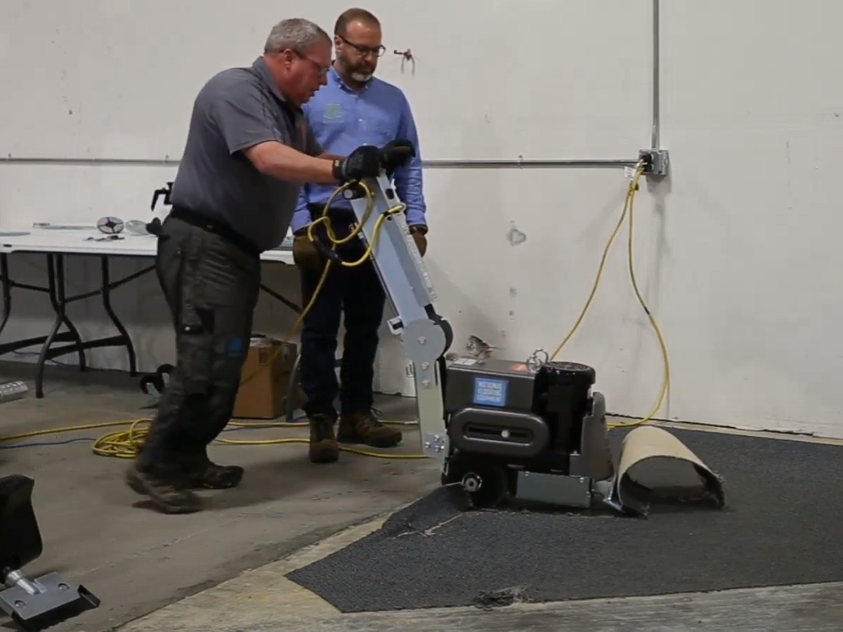 DÉCOLLEUSE DE SOL NA-6280 AUTOTRACTÉE HYDRAULIQUE – Bild 2